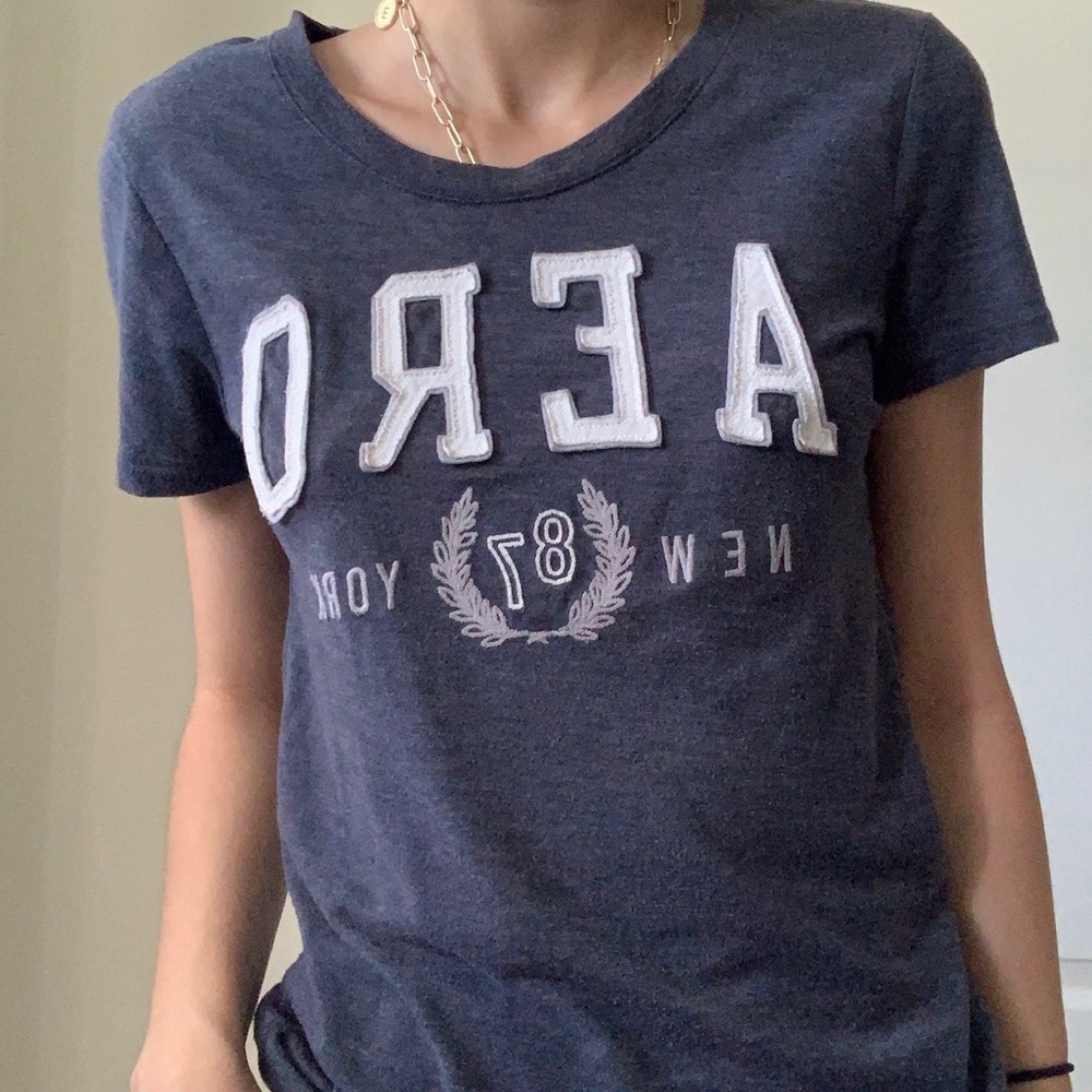 Aeropostale Navy and White T-shirt